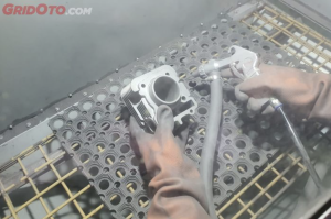 Proses Sandblasting